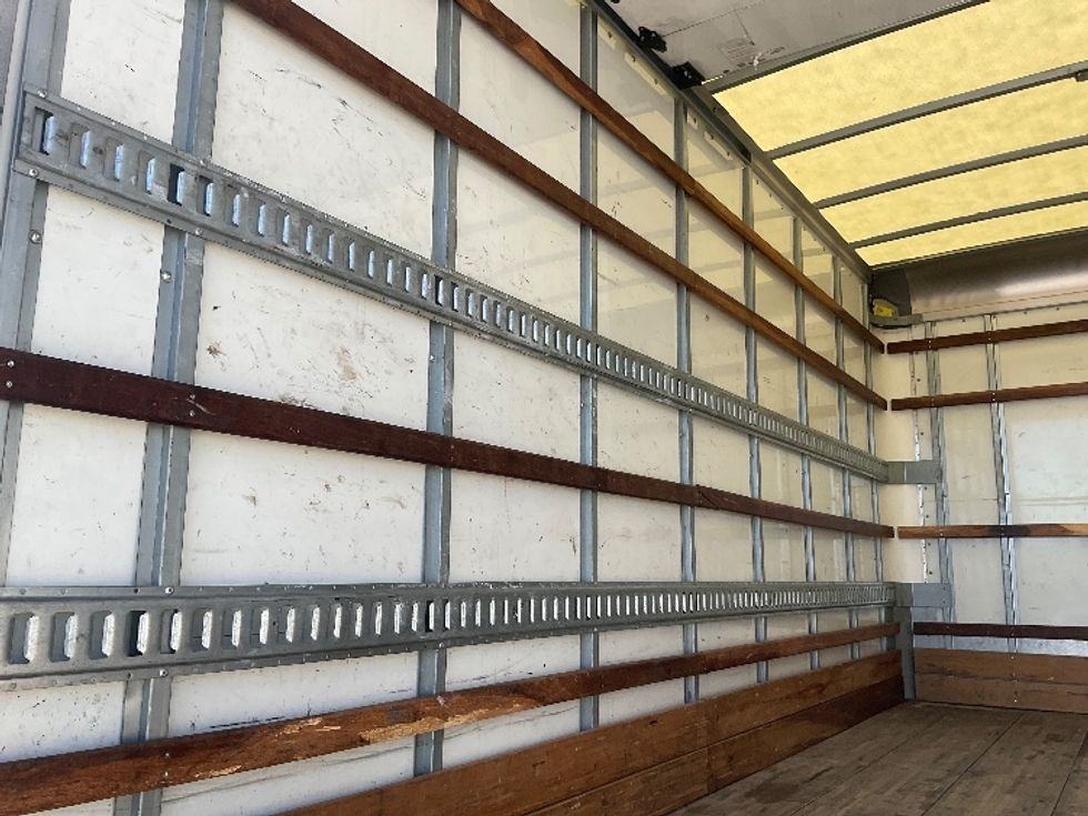 Light Duty Box Truck-Light and Medium Duty Trucks-Isuzu-2020-NPR EFI-Pompano Beach-FL-98,214\n\t\tmiles-$ 38,250 - Image 11