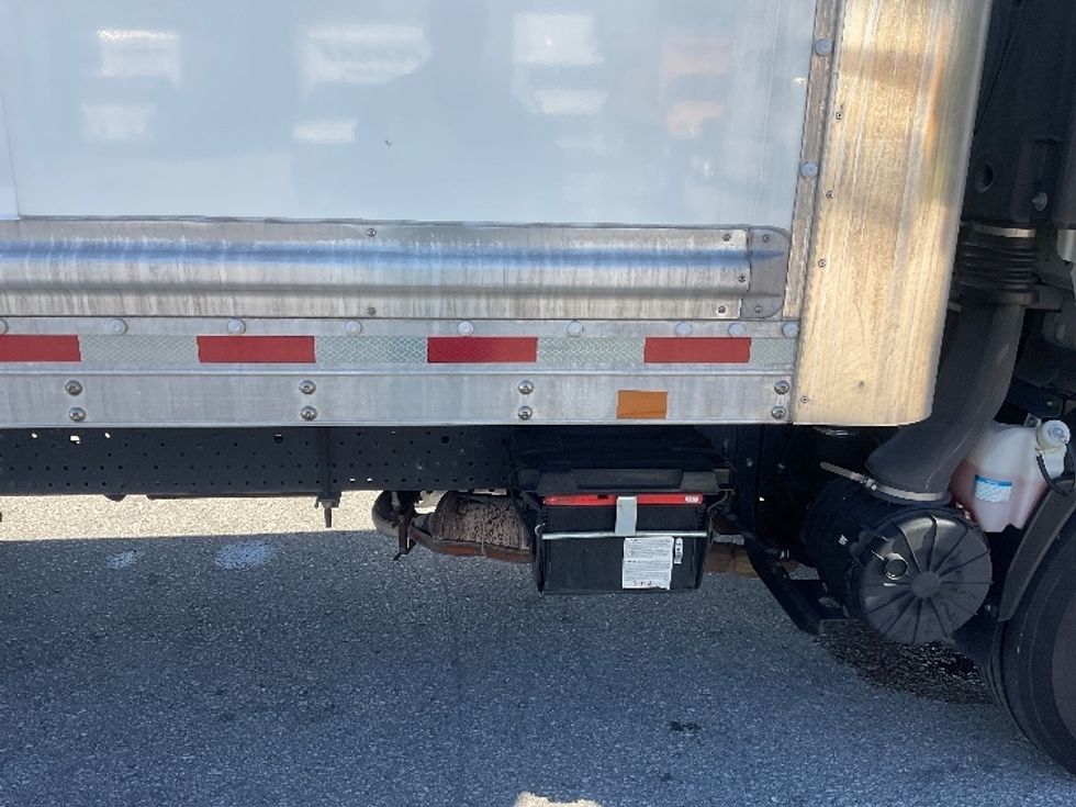 Light Duty Box Truck-Light and Medium Duty Trucks-Isuzu-2020-NPR EFI-Pompano Beach-FL-98,214\n\t\tmiles-$ 38,250 - Image 14