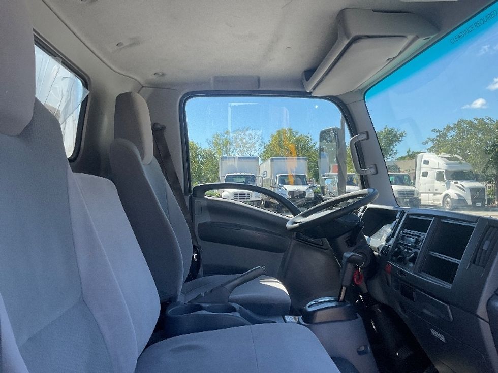 Light Duty Box Truck-Light and Medium Duty Trucks-Isuzu-2020-NPR EFI-Pompano Beach-FL-98,214\n\t\tmiles-$ 38,250 - Image 22