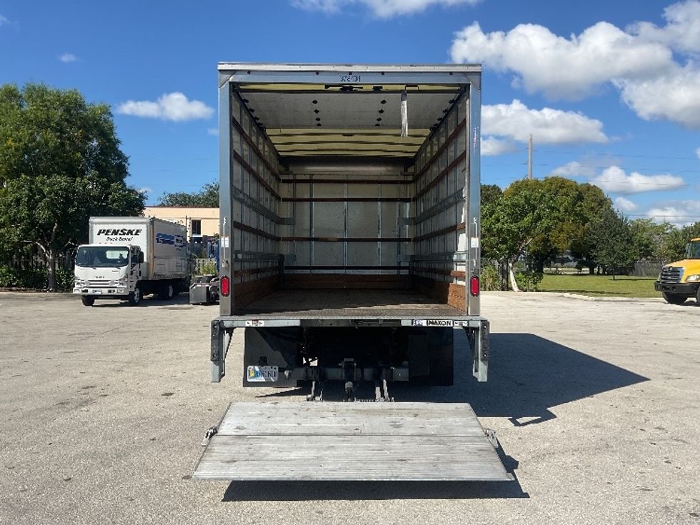 Light Duty Box Truck-Light and Medium Duty Trucks-Isuzu-2020-NPR EFI-Pompano Beach-FL-98,214\n\t\tmiles-$ 38,250 - Image 9