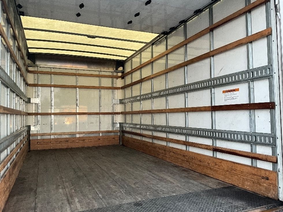 Light Duty Box Truck-Light and Medium Duty Trucks-Isuzu-2020-NPR EFI-Portland-OR-69,055\n\t\tmiles-$ 43,250 - Image 12