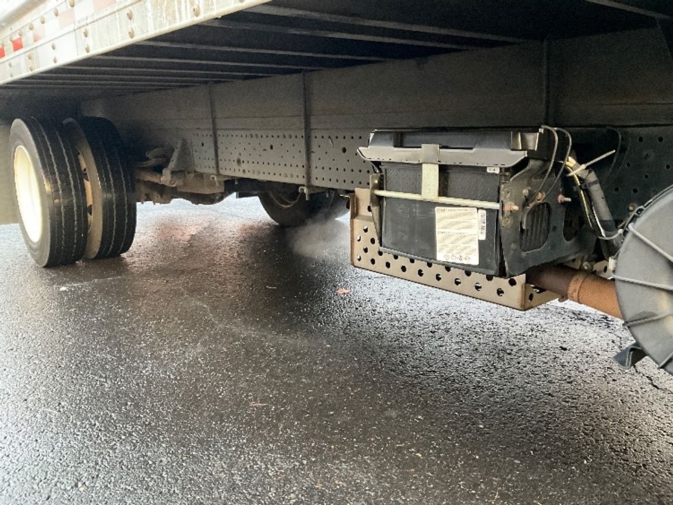 Light Duty Box Truck-Light and Medium Duty Trucks-Isuzu-2020-NPR EFI-Portland-OR-69,055\n\t\tmiles-$ 43,250 - Image 14