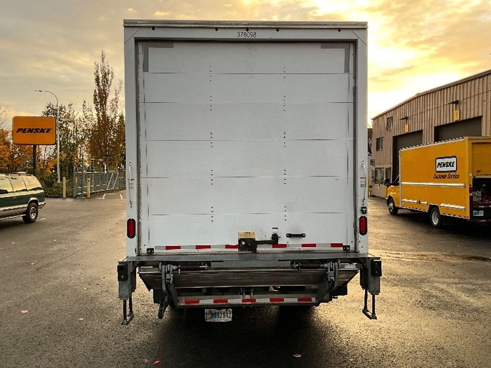 Light Duty Box Truck-Light and Medium Duty Trucks-Isuzu-2020-NPR EFI-Portland-OR-69,055\n\t\tmiles-$ 43,250 - Image 7