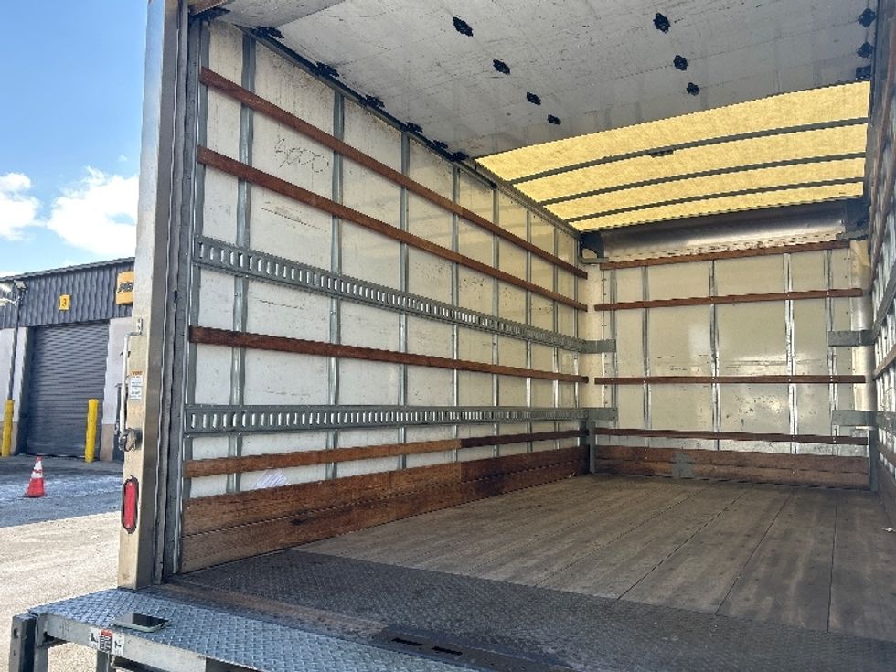 Light Duty Box Truck-Light and Medium Duty Trucks-Isuzu-2020-NPR EFI-Riviera Beach-FL-58,905\n\t\tmiles-$ 45,250 - Image 11