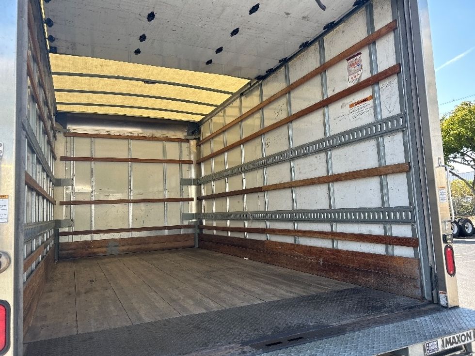 Light Duty Box Truck-Light and Medium Duty Trucks-Isuzu-2020-NPR EFI-Riviera Beach-FL-58,905\n\t\tmiles-$ 45,250 - Image 12