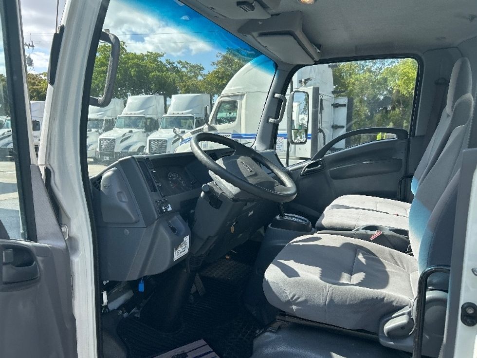 Light Duty Box Truck-Light and Medium Duty Trucks-Isuzu-2020-NPR EFI-Riviera Beach-FL-58,905\n\t\tmiles-$ 45,250 - Image 18