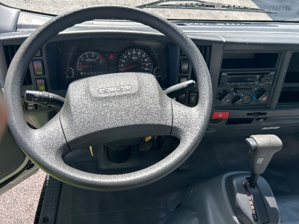 Light Duty Box Truck-Light and Medium Duty Trucks-Isuzu-2020-NPR EFI-Riviera Beach-FL-88,550\n\t\tmiles-$ 41,250 - Image 21