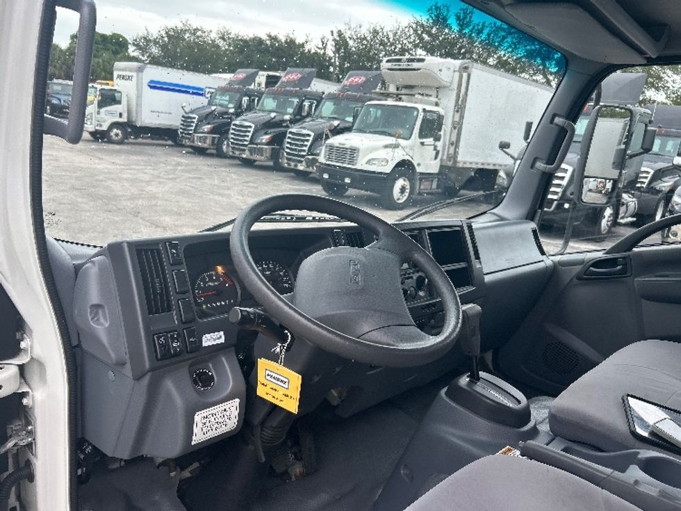 Light Duty Box Truck-Light and Medium Duty Trucks-Isuzu-2020-NPR EFI-Riviera Beach-FL-93,485\n\t\tmiles-$ 40,250 - Image 17