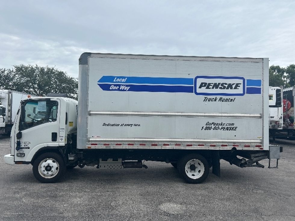 Light Duty Box Truck-Light and Medium Duty Trucks-Isuzu-2020-NPR EFI-Riviera Beach-FL-93,485\n\t\tmiles-$ 40,250 - Image 4
