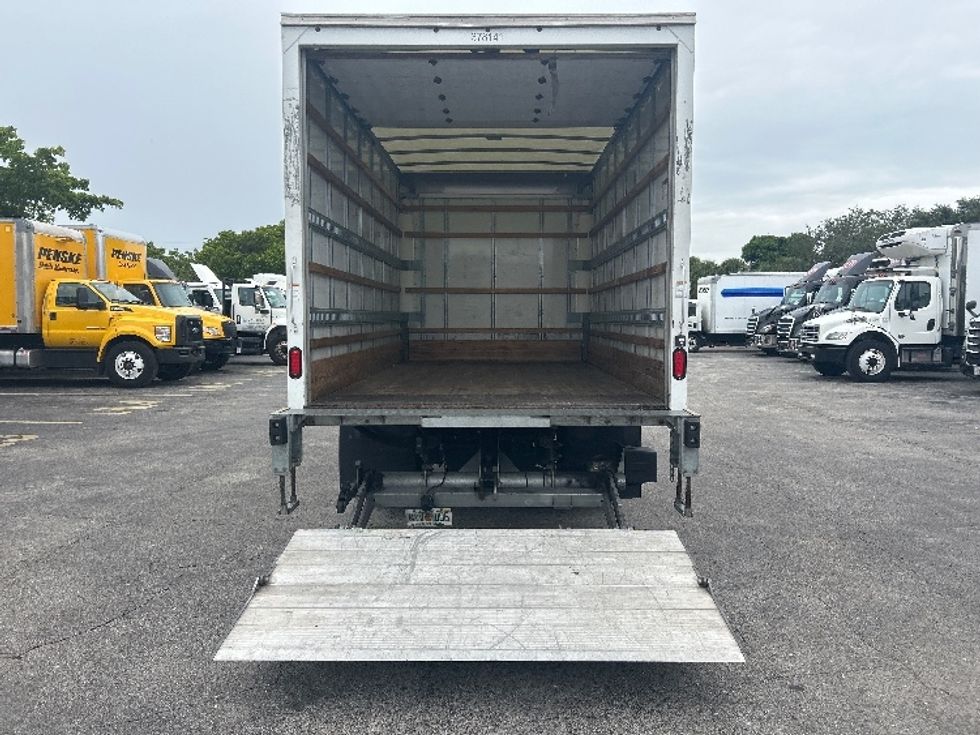 Light Duty Box Truck-Light and Medium Duty Trucks-Isuzu-2020-NPR EFI-Riviera Beach-FL-93,485\n\t\tmiles-$ 40,250 - Image 9