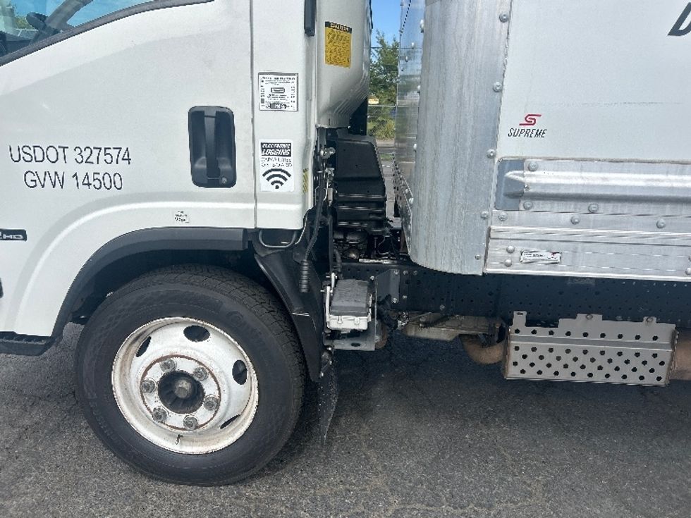 Light Duty Box Truck-Light and Medium Duty Trucks-Isuzu-2020-NPR EFI-Sacramento-CA-96,074\n\t\tmiles-$ 41,750 - Image 26