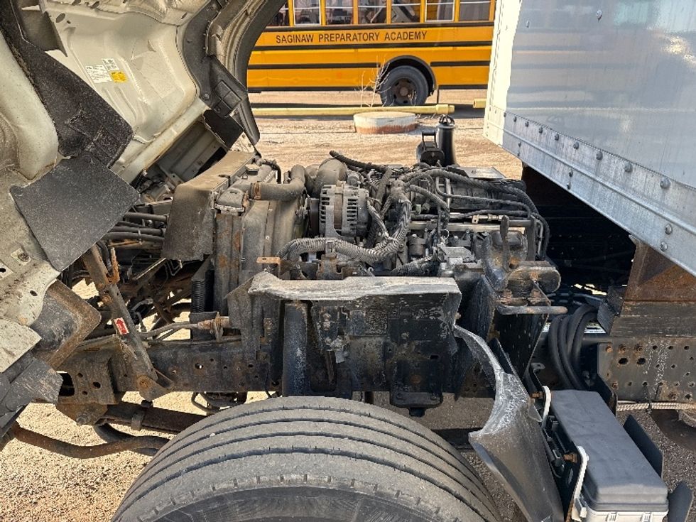 Light Duty Box Truck-Light and Medium Duty Trucks-Isuzu-2020-NPR EFI-Saginaw-MI-112,000\n\t\tmiles-$ 36,250 - Image 24