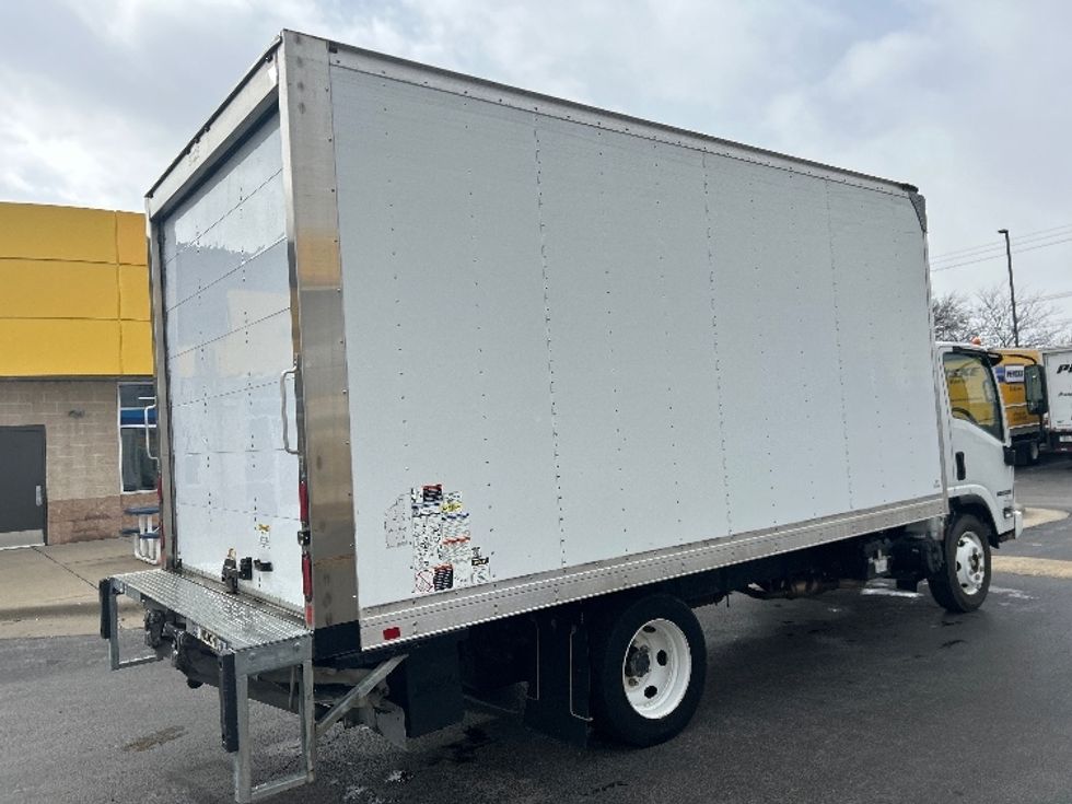 Light Duty Box Truck-Light and Medium Duty Trucks-Isuzu-2020-NPR EFI-Springfield-MO-63,329\n\t\tmiles-$ 11,000 - Image 13