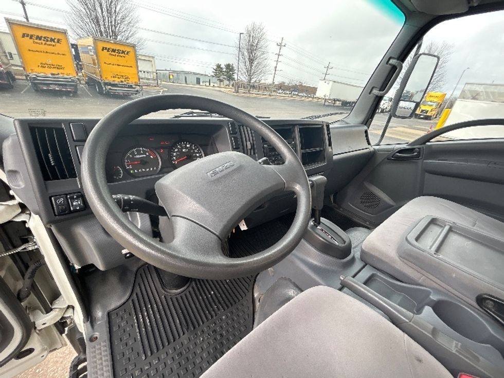 Light Duty Box Truck-Light and Medium Duty Trucks-Isuzu-2020-NPR EFI-Springfield-MO-63,329\n\t\tmiles-$ 11,000 - Image 17