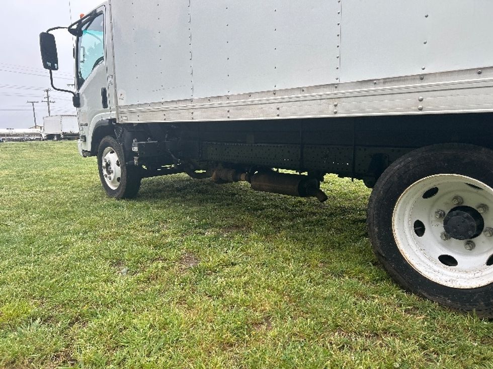 Light Duty Box Truck-Light and Medium Duty Trucks-Isuzu-2020-NPR EFI-Springfield-MO-75,316\n\t\tmiles-$ 41,500 - Image 5
