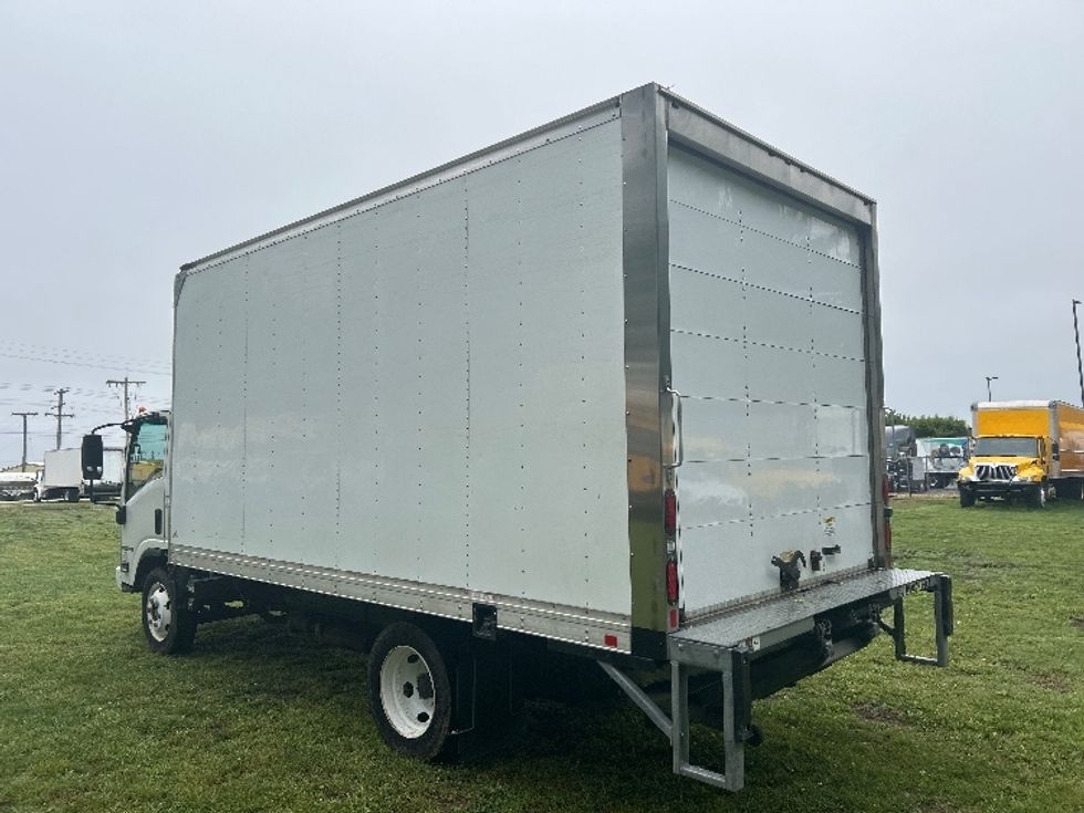 Light Duty Box Truck-Light and Medium Duty Trucks-Isuzu-2020-NPR EFI-Springfield-MO-75,316\n\t\tmiles-$ 41,500 - Image 6