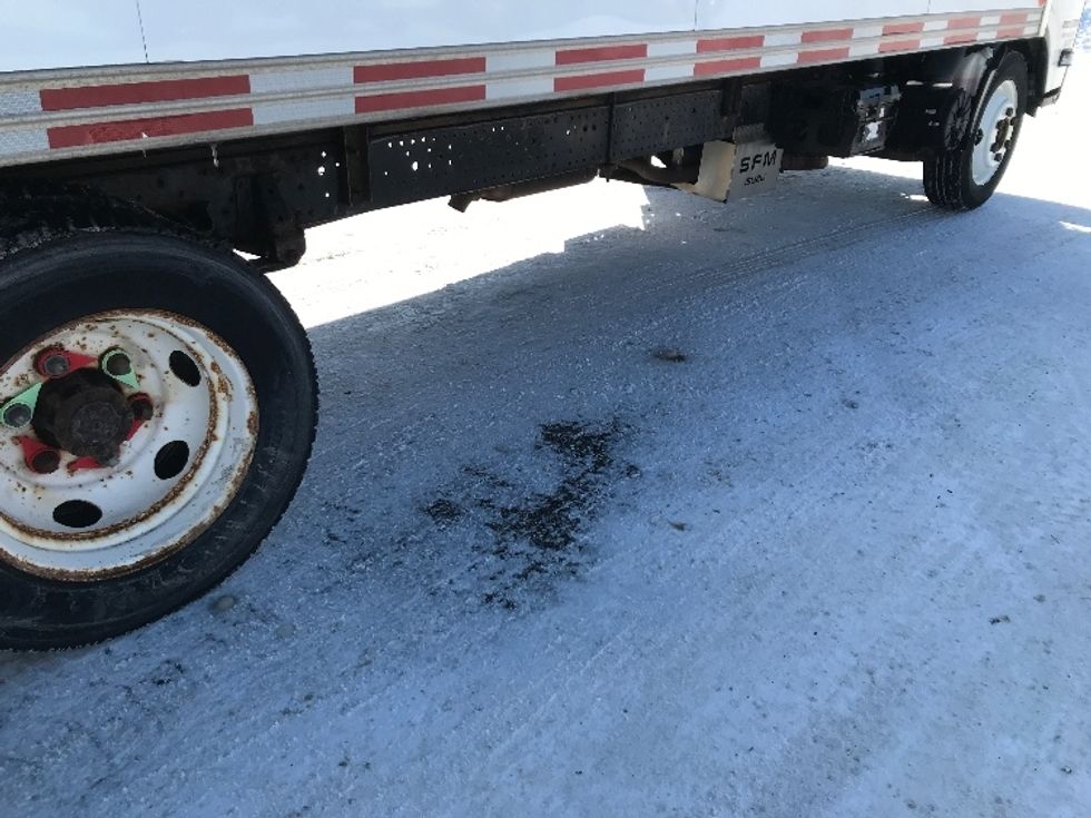 Light Duty Box Truck-Light and Medium Duty Trucks-Isuzu-2020-NPR EFI-Ste-Foy-PQ-211,547\n\t\tkm-$ 39,750 - Image 14