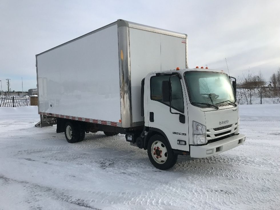 Light Duty Box Truck-Light and Medium Duty Trucks-Isuzu-2020-NPR EFI-Ste-Foy-PQ-241,708\n\t\tkm-$ 35,500 - Image 1