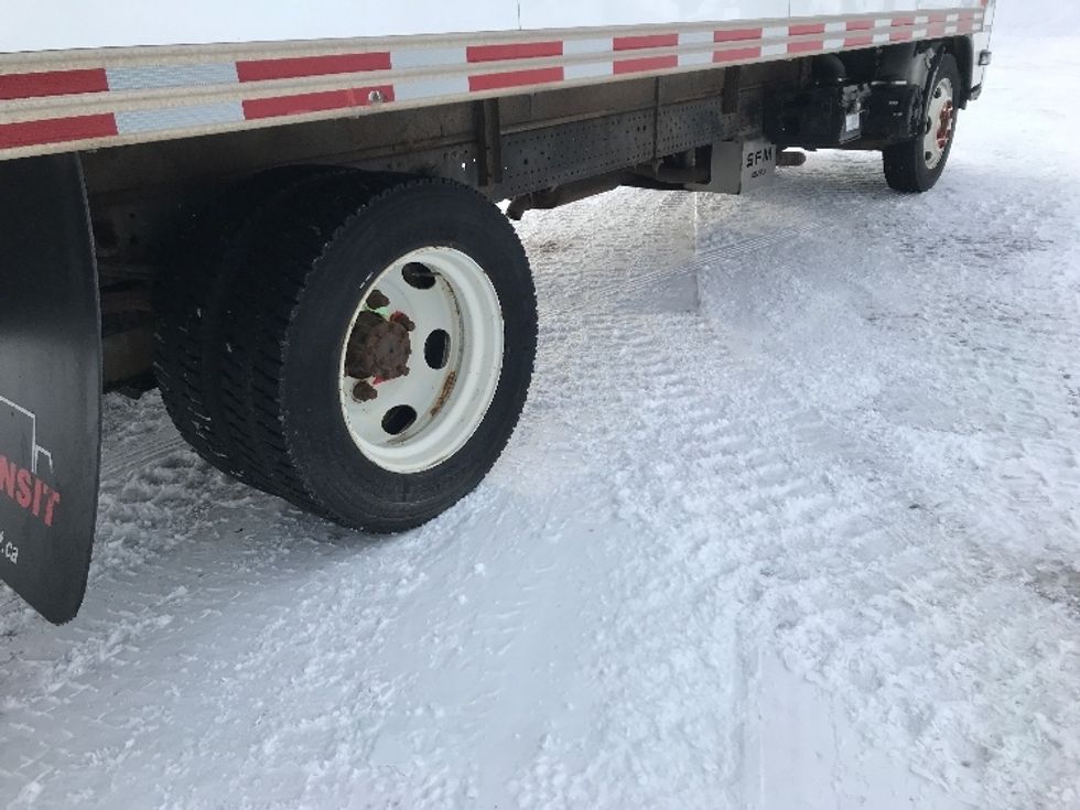 Light Duty Box Truck-Light and Medium Duty Trucks-Isuzu-2020-NPR EFI-Ste-Foy-PQ-241,708\n\t\tkm-$ 35,500 - Image 14