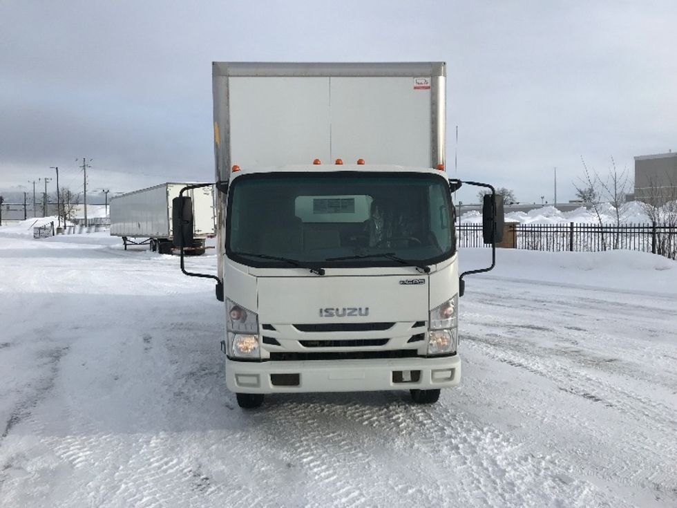 Light Duty Box Truck-Light and Medium Duty Trucks-Isuzu-2020-NPR EFI-Ste-Foy-PQ-241,708\n\t\tkm-$ 35,500 - Image 2