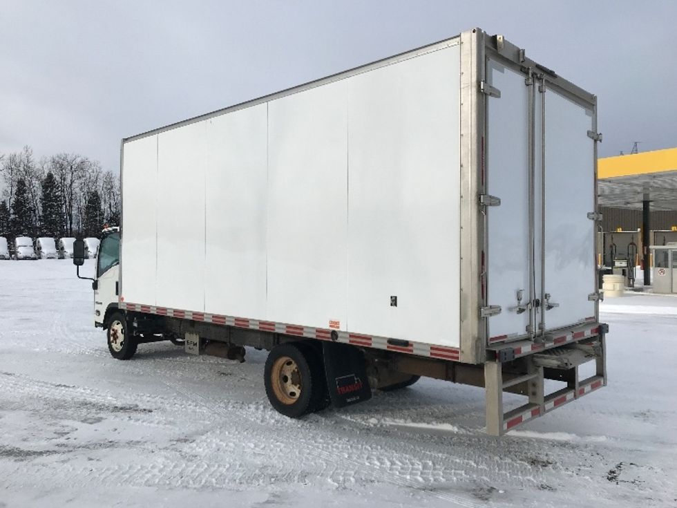 Light Duty Box Truck-Light and Medium Duty Trucks-Isuzu-2020-NPR EFI-Ste-Foy-PQ-241,708\n\t\tkm-$ 35,500 - Image 6