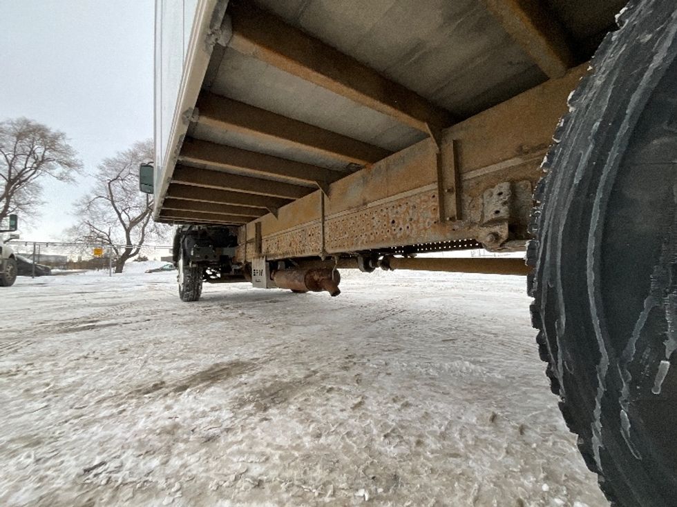 Light Duty Box Truck-Light and Medium Duty Trucks-Isuzu-2020-NPR EFI-Ste-Foy-PQ-280,321\n\t\tkm-$ 28,250 - Image 5