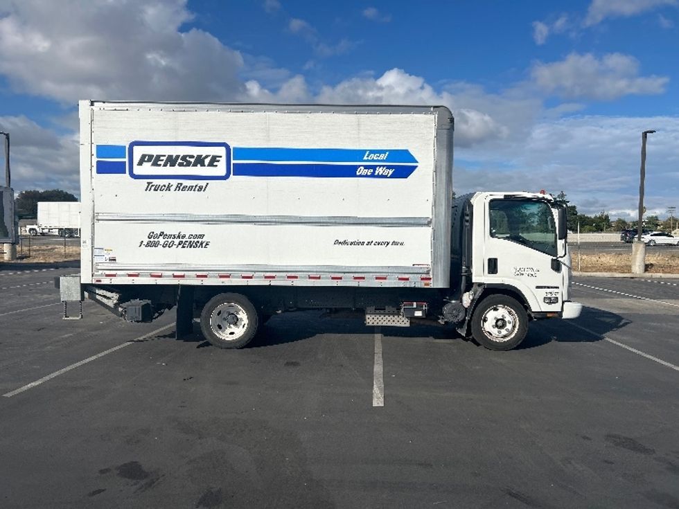 Light Duty Box Truck-Light and Medium Duty Trucks-Isuzu-2020-NPR EFI-Stockton-CA-96,126\n\t\tmiles-$ 41,750 - Image 15