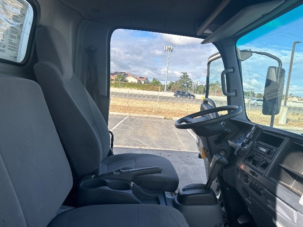 Light Duty Box Truck-Light and Medium Duty Trucks-Isuzu-2020-NPR EFI-Stockton-CA-96,126\n\t\tmiles-$ 41,750 - Image 22