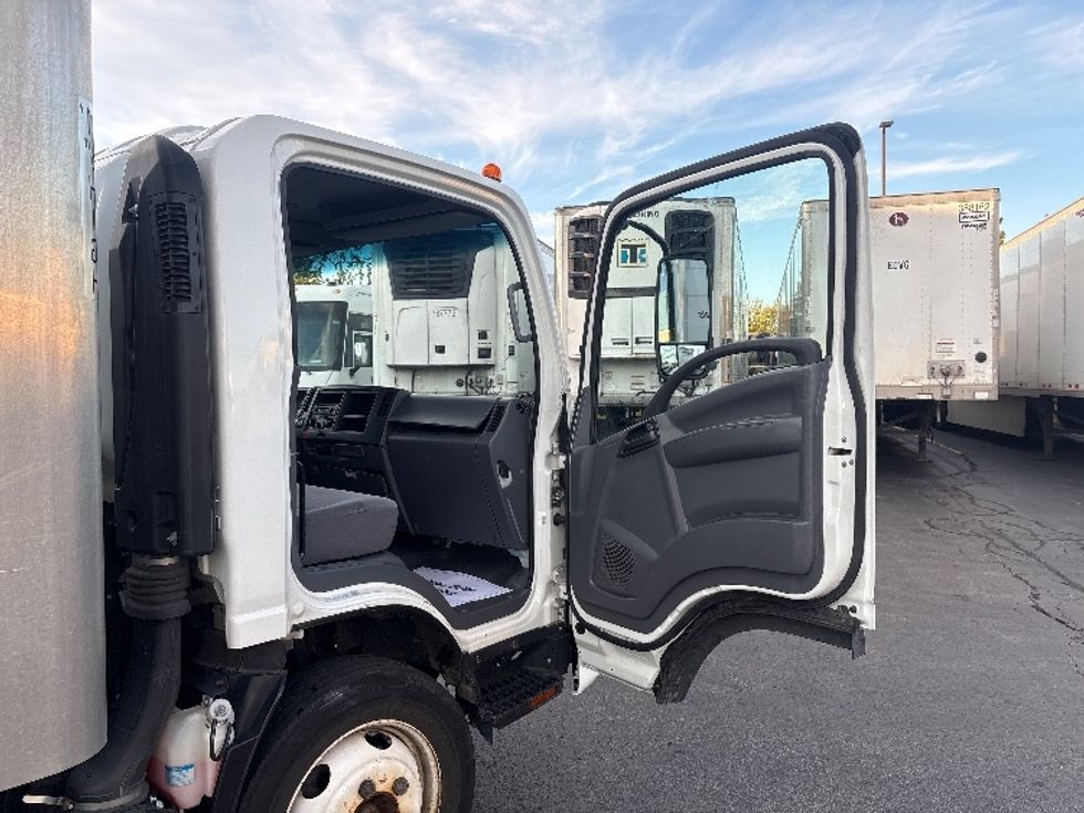 Light Duty Box Truck-Light and Medium Duty Trucks-Isuzu-2020-NPR EFI-Sturtevant-WI-106,423\n\t\tmiles-$ 34,500 - Image 20