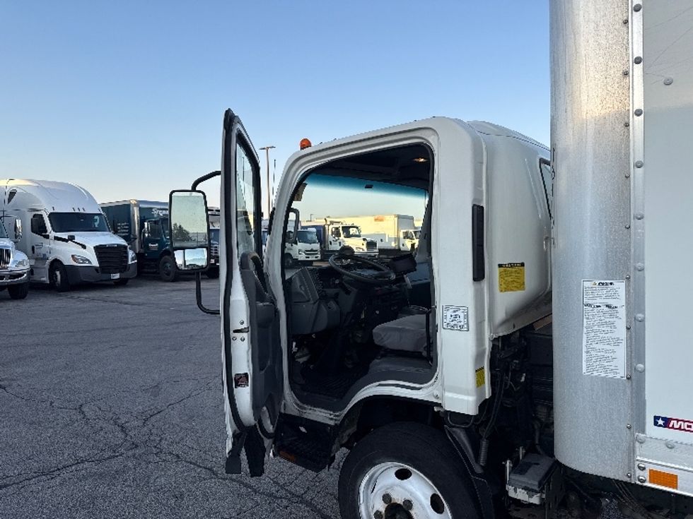 Light Duty Box Truck-Light and Medium Duty Trucks-Isuzu-2020-NPR EFI-Sturtevant-WI-165,865\n\t\tmiles-$ 25,750 - Image 17
