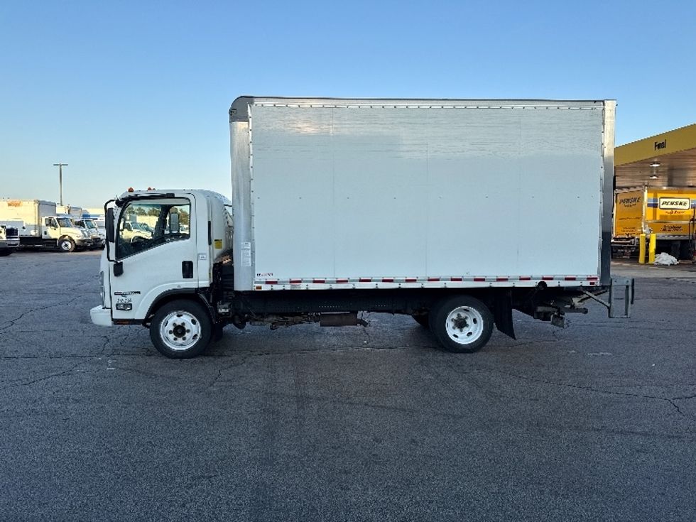 Light Duty Box Truck-Light and Medium Duty Trucks-Isuzu-2020-NPR EFI-Sturtevant-WI-165,865\n\t\tmiles-$ 25,750 - Image 4