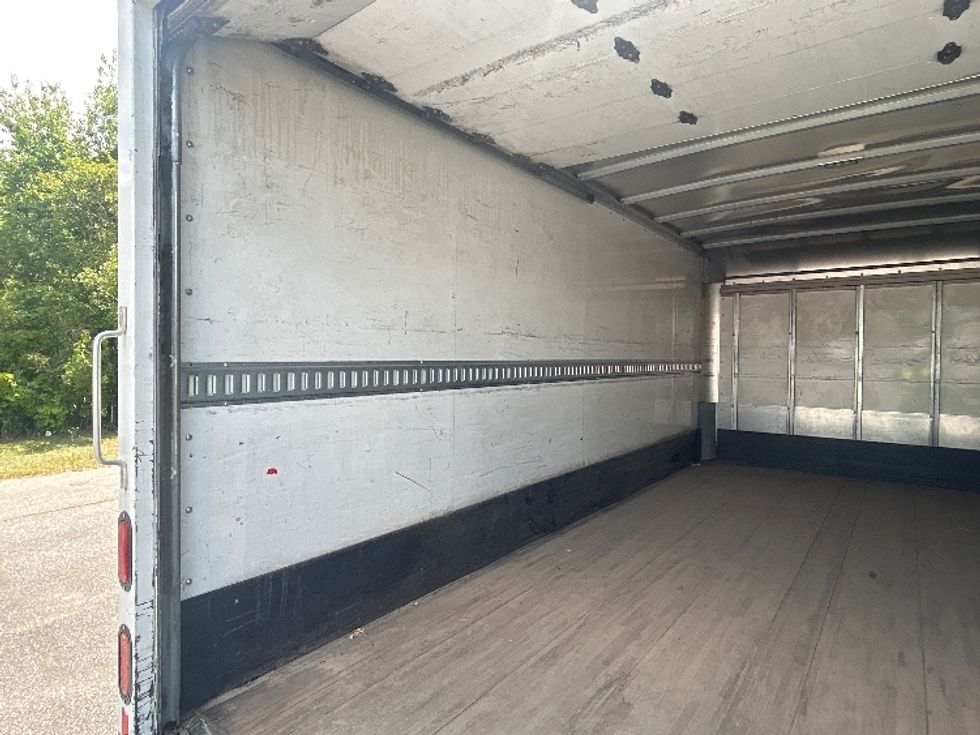 Light Duty Box Truck-Light and Medium Duty Trucks-Isuzu-2020-NPR EFI-Tallahassee-FL-52,841\n\t\tmiles-$ 46,250 - Image 11