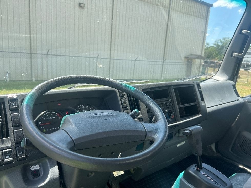 Light Duty Box Truck-Light and Medium Duty Trucks-Isuzu-2020-NPR EFI-Tallahassee-FL-52,841\n\t\tmiles-$ 46,250 - Image 17