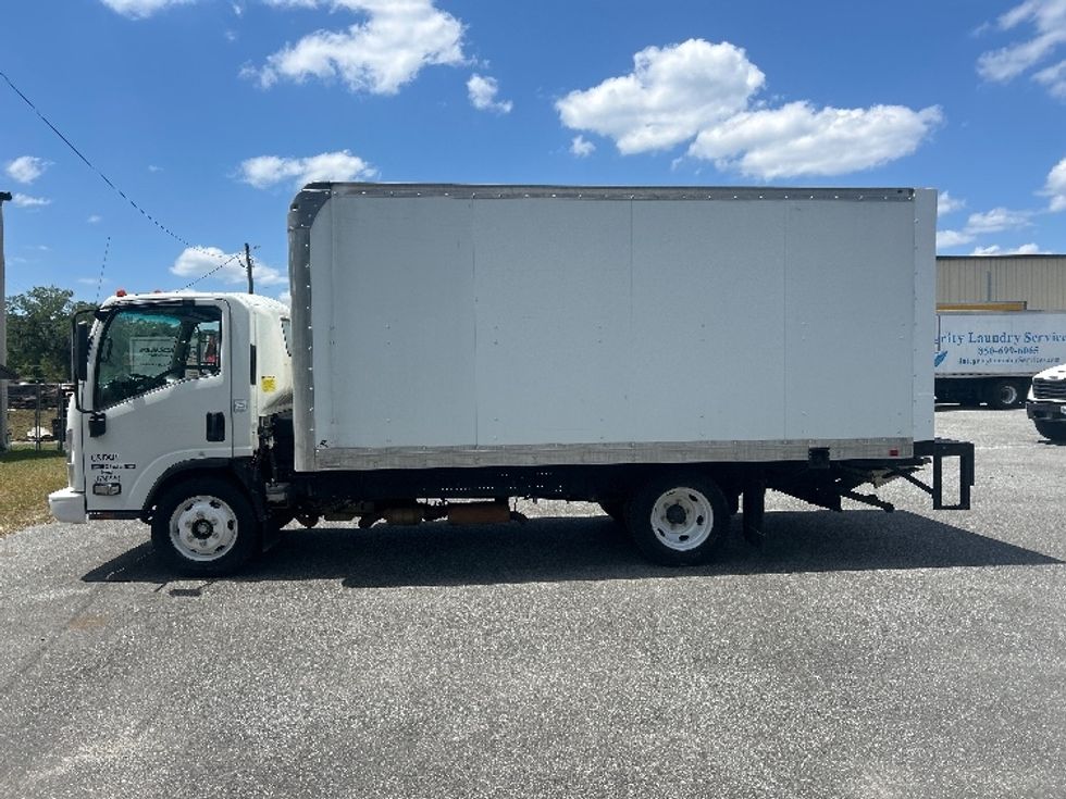 Light Duty Box Truck-Light and Medium Duty Trucks-Isuzu-2020-NPR EFI-Tallahassee-FL-52,841\n\t\tmiles-$ 46,250 - Image 4