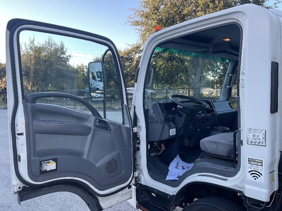 Light Duty Box Truck-Light and Medium Duty Trucks-Isuzu-2020-NPR EFI-Tampa-FL-96,338\n\t\tmiles-$ 38,250 - Image 16