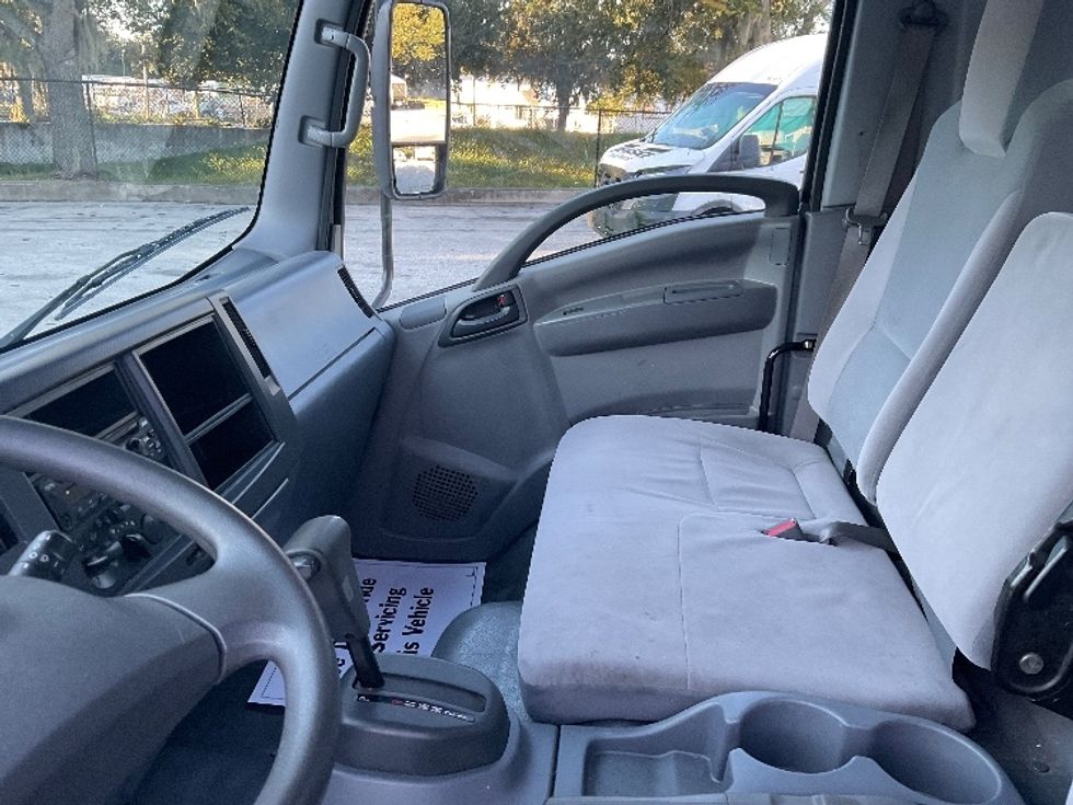Light Duty Box Truck-Light and Medium Duty Trucks-Isuzu-2020-NPR EFI-Tampa-FL-96,338\n\t\tmiles-$ 38,250 - Image 19