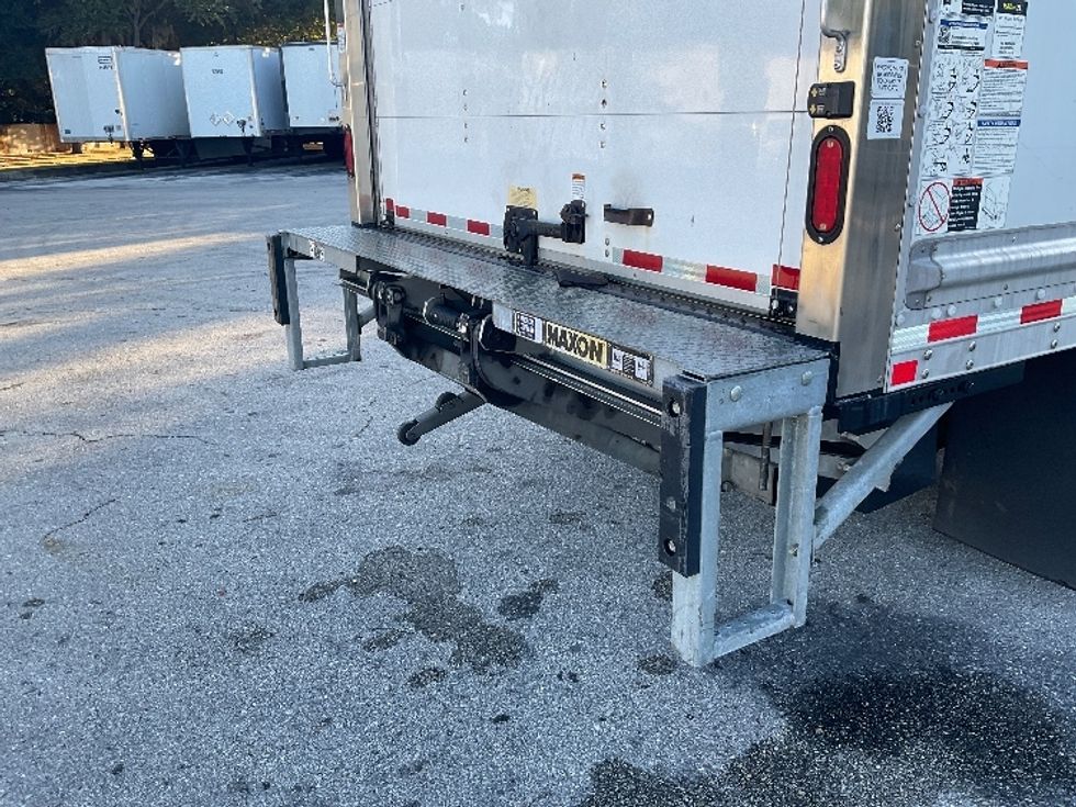 Light Duty Box Truck-Light and Medium Duty Trucks-Isuzu-2020-NPR EFI-Tampa-FL-96,338\n\t\tmiles-$ 38,250 - Image 26