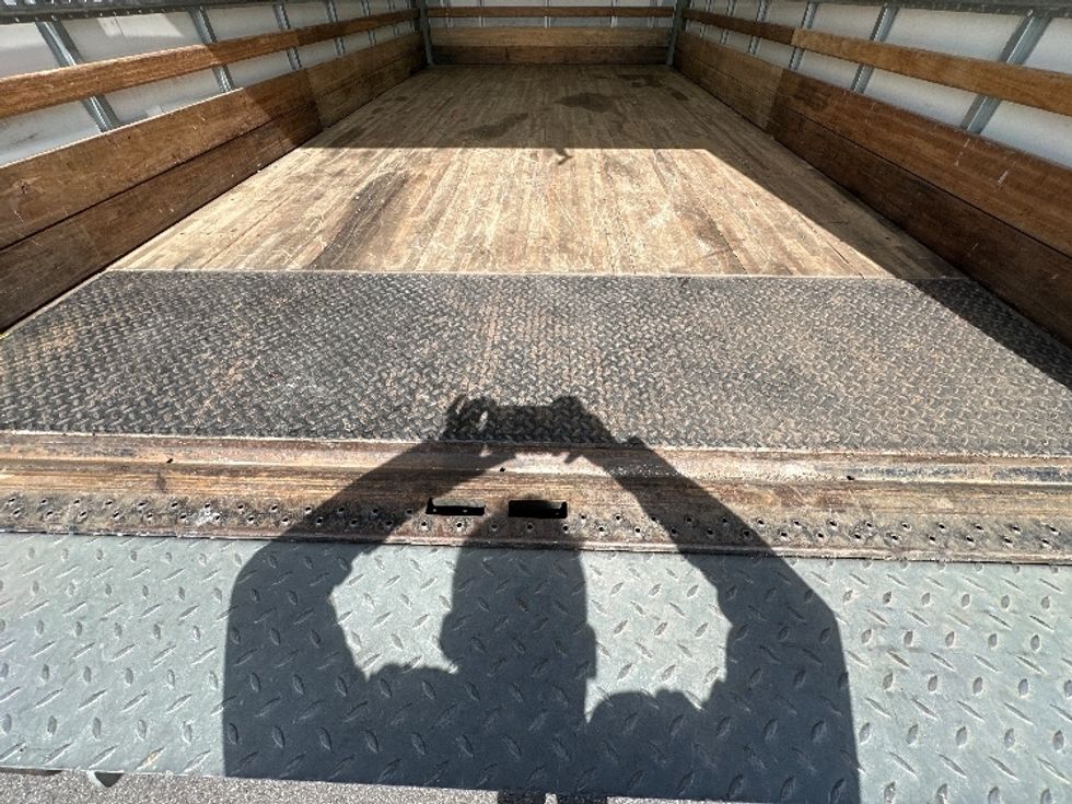 Light Duty Box Truck-Light and Medium Duty Trucks-Isuzu-2020-NPR EFI-Tampa-FL-98,892\n\t\tmiles-$ 38,000 - Image 10