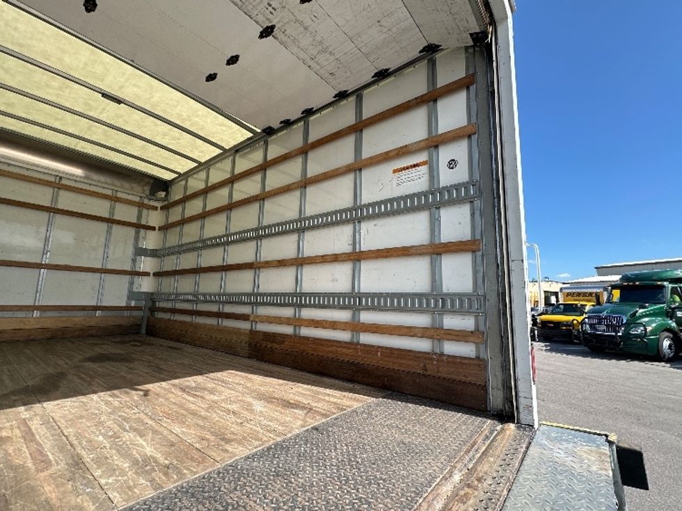 Light Duty Box Truck-Light and Medium Duty Trucks-Isuzu-2020-NPR EFI-Tampa-FL-98,892\n\t\tmiles-$ 38,000 - Image 12