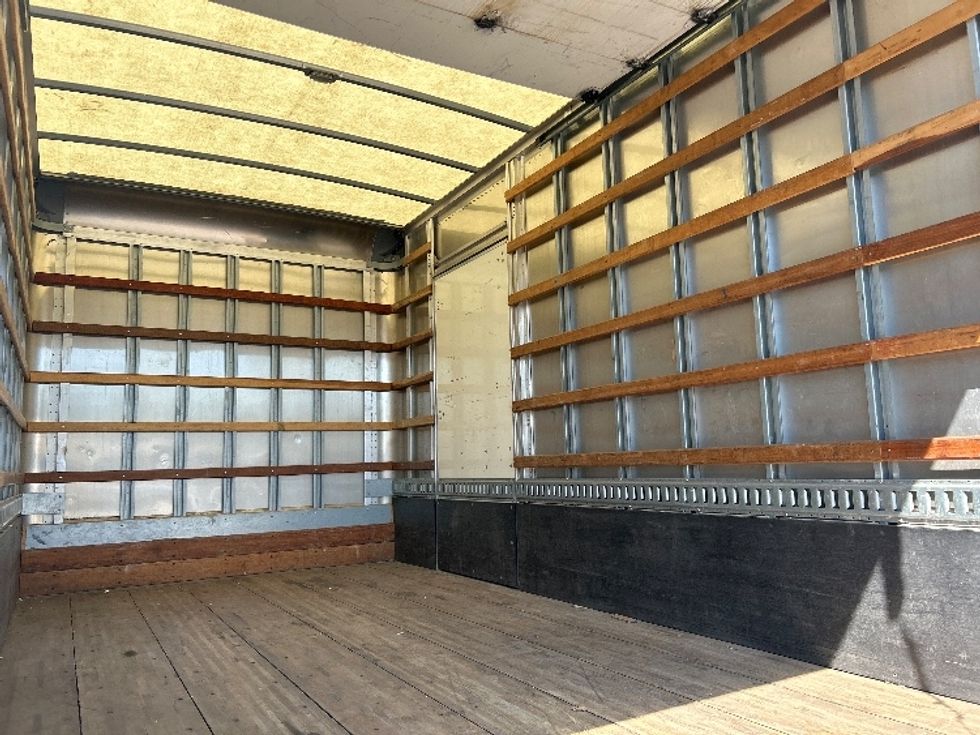 Light Duty Box Truck-Light and Medium Duty Trucks-Isuzu-2020-NPR EFI-Torrance-CA-81,802\n\t\tmiles-$ 43,250 - Image 12