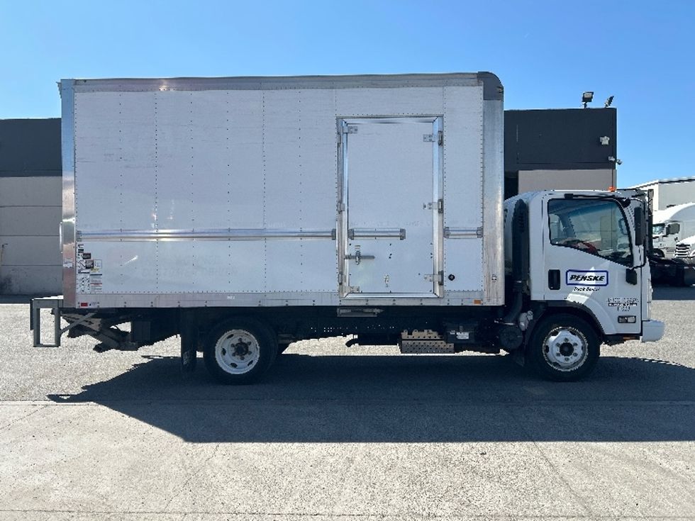 Light Duty Box Truck-Light and Medium Duty Trucks-Isuzu-2020-NPR EFI-Torrance-CA-81,802\n\t\tmiles-$ 43,250 - Image 15