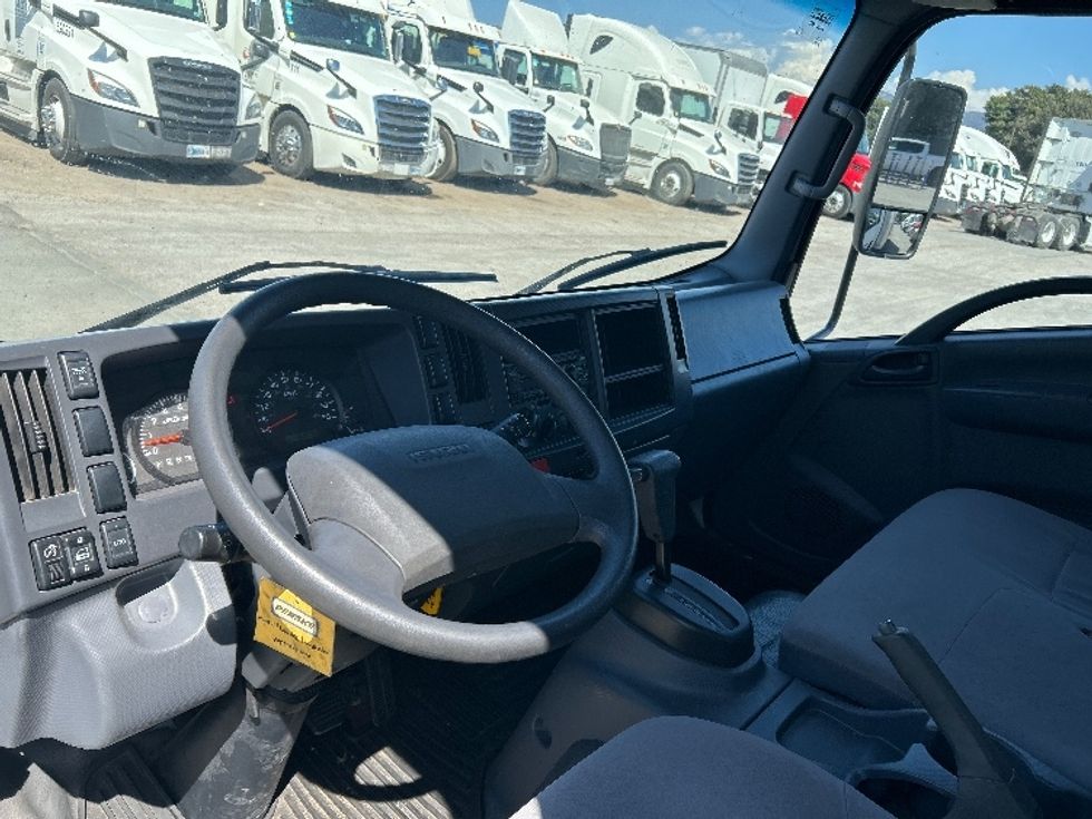Light Duty Box Truck-Light and Medium Duty Trucks-Isuzu-2020-NPR EFI-Torrance-CA-81,802\n\t\tmiles-$ 43,250 - Image 17