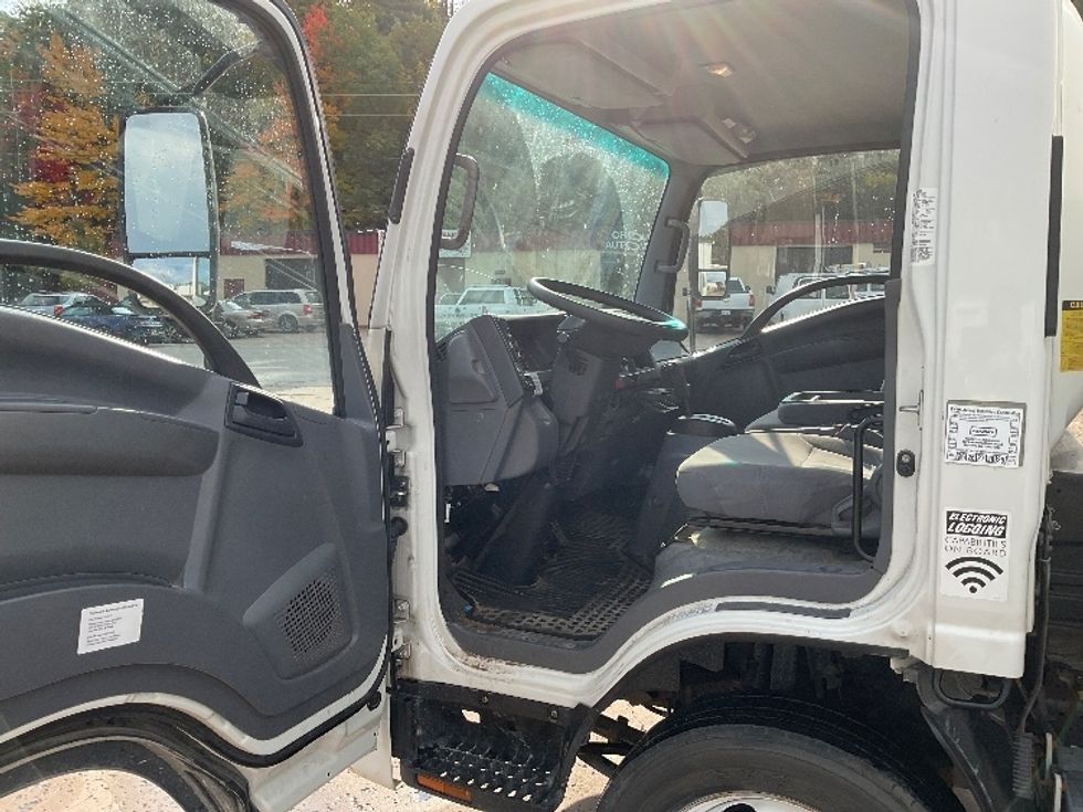 Light Duty Box Truck-Light and Medium Duty Trucks-Isuzu-2020-NPR EFI-Traverse City-MI-106,264\n\t\tmiles-$ 35,250 - Image 16