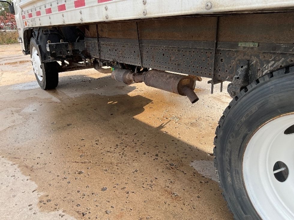 Light Duty Box Truck-Light and Medium Duty Trucks-Isuzu-2020-NPR EFI-Traverse City-MI-106,264\n\t\tmiles-$ 35,250 - Image 5