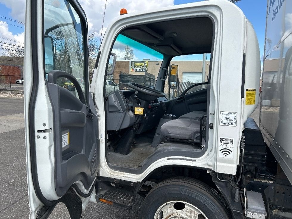 Light Duty Box Truck-Light and Medium Duty Trucks-Isuzu-2020-NPR EFI-West Babylon-NY-101,079\n\t\tmiles-$ 37,000 - Image 15