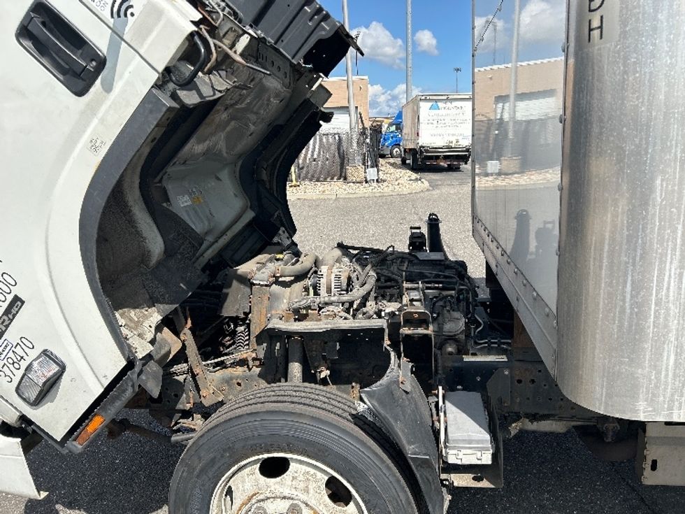 Light Duty Box Truck-Light and Medium Duty Trucks-Isuzu-2020-NPR EFI-West Babylon-NY-101,079\n\t\tmiles-$ 37,000 - Image 22