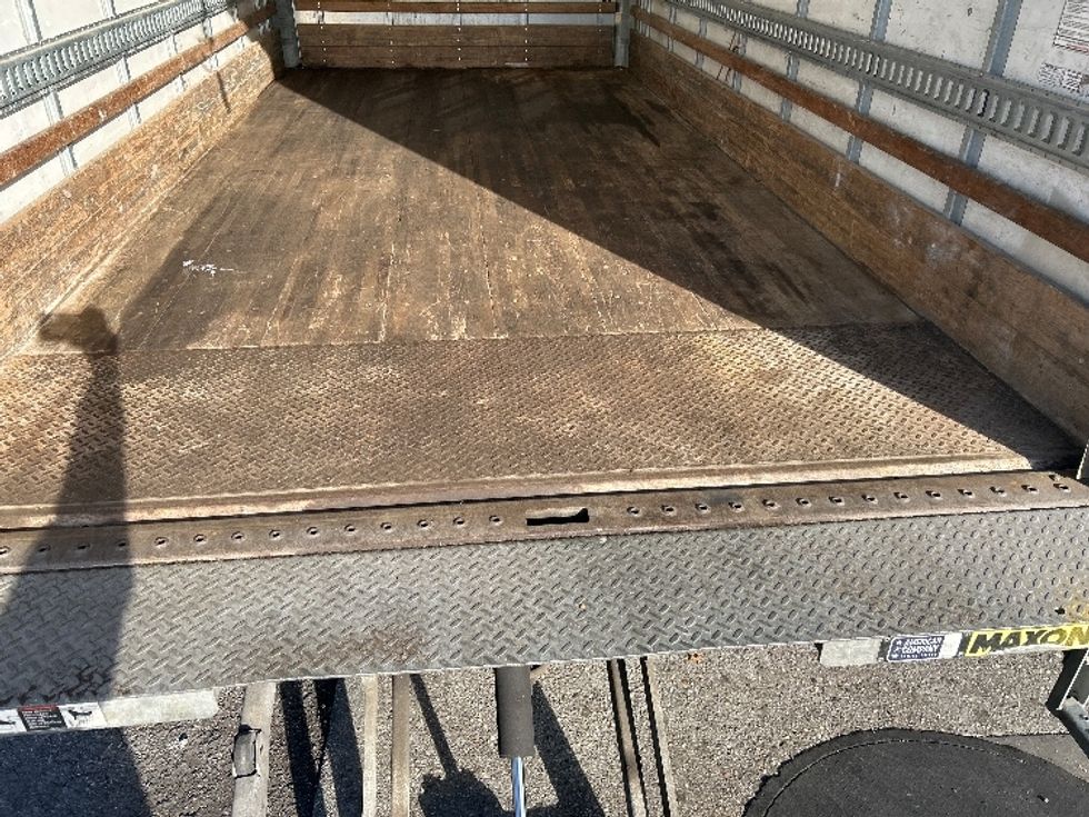 Light Duty Box Truck-Light and Medium Duty Trucks-Isuzu-2020-NPR EFI-West Babylon-NY-83,105\n\t\tmiles-$ 38,000 - Image 10