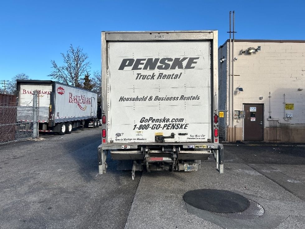 Light Duty Box Truck-Light and Medium Duty Trucks-Isuzu-2020-NPR EFI-West Babylon-NY-83,105\n\t\tmiles-$ 38,000 - Image 7