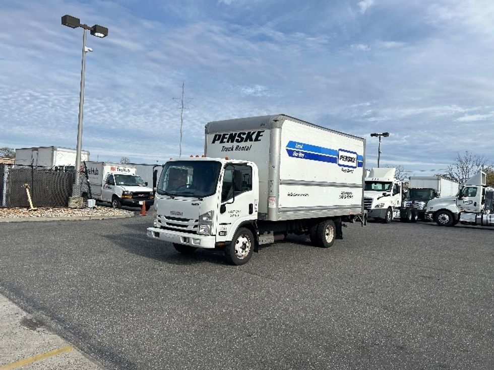 2020 Isuzu NPR photo 3