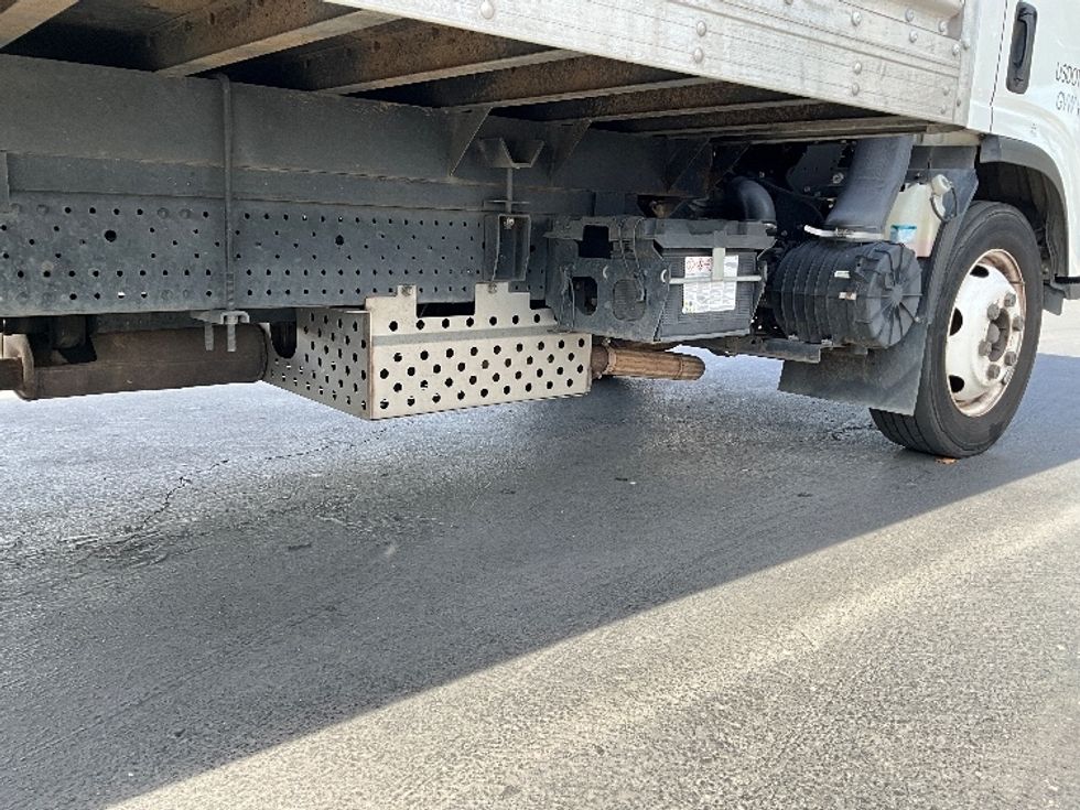 Light Duty Box Truck-Light and Medium Duty Trucks-Isuzu-2020-NPR EFI-West Sacramento-CA-111,403\n\t\tmiles-$ 40,000 - Image 14